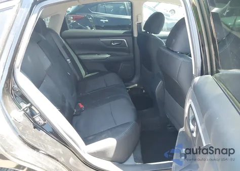 2018 Nissan Altima 2.5/S/Sv/Sl/Sr z USA, uszkodzony, nr VIN 1N4AL3AP0JC101621